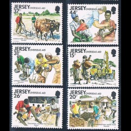 http://morawino-stamps.com/sklep/10538-thickbox/jersey-depedencja-korony-brytyjskiej-553-558-.jpg