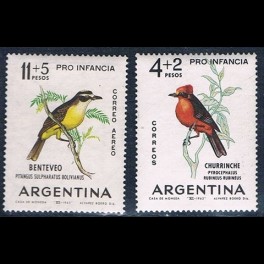 http://morawino-stamps.com/sklep/11500-thickbox/argentyna-argentina-830-831.jpg