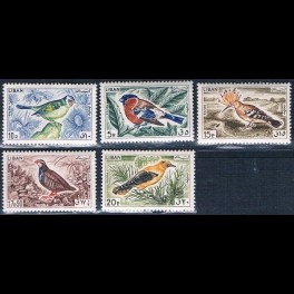http://morawino-stamps.com/sklep/11832-thickbox/liban-lebanon-894-898.jpg