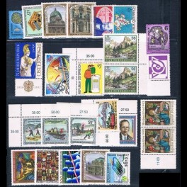 http://morawino-stamps.com/sklep/14528-thickbox/austria-osterreich-rocznik-1993.jpg